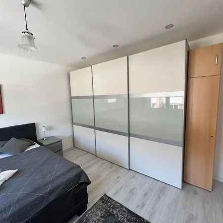 Airport Apartment Dusseldorf
